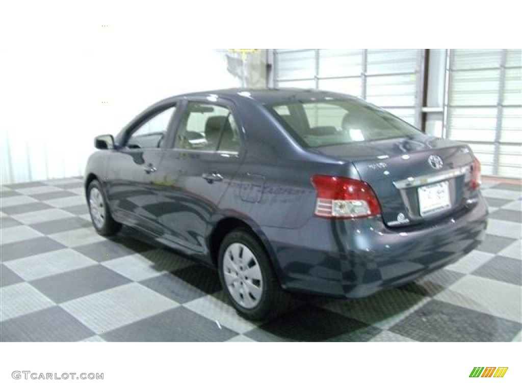 2012 Yaris Sedan - Magnetic Gray Metallic / Dark Gray photo #5