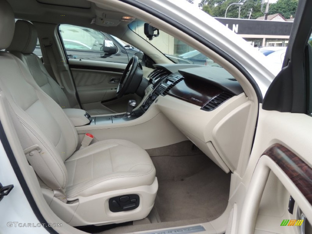 2010 Taurus Limited - White Platinum Metallic Tri-Coat / Light Stone photo #10