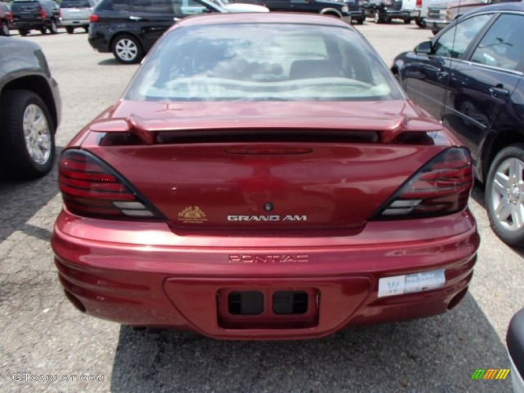 2001 Grand Am SE Coupe - Redfire Metallic / Dark Taupe photo #5
