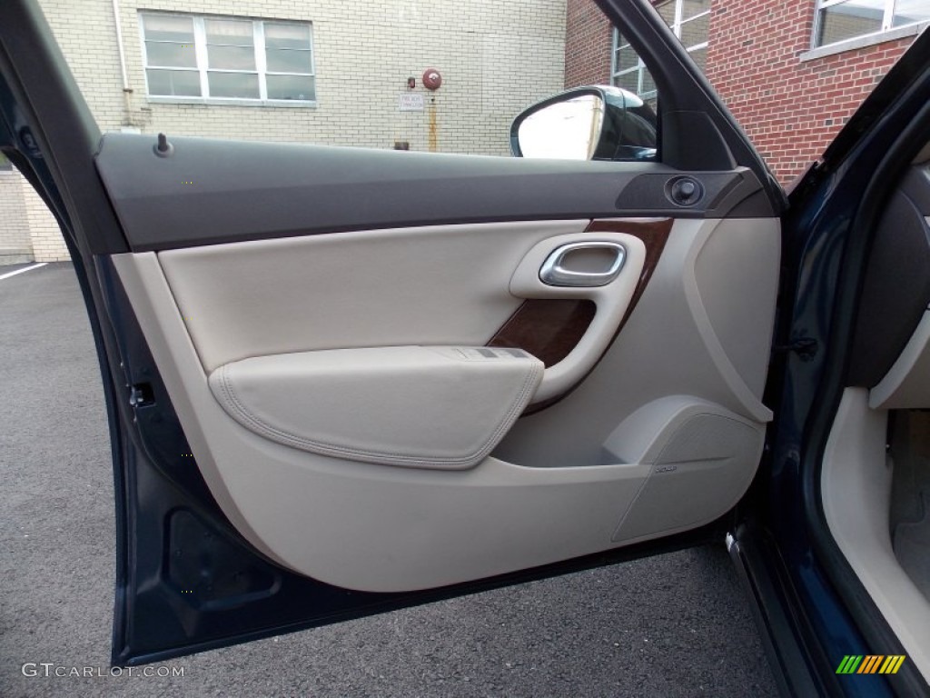 2011 Saab 9-5 Turbo4 Premium Sedan Parchment Door Panel Photo #83749121