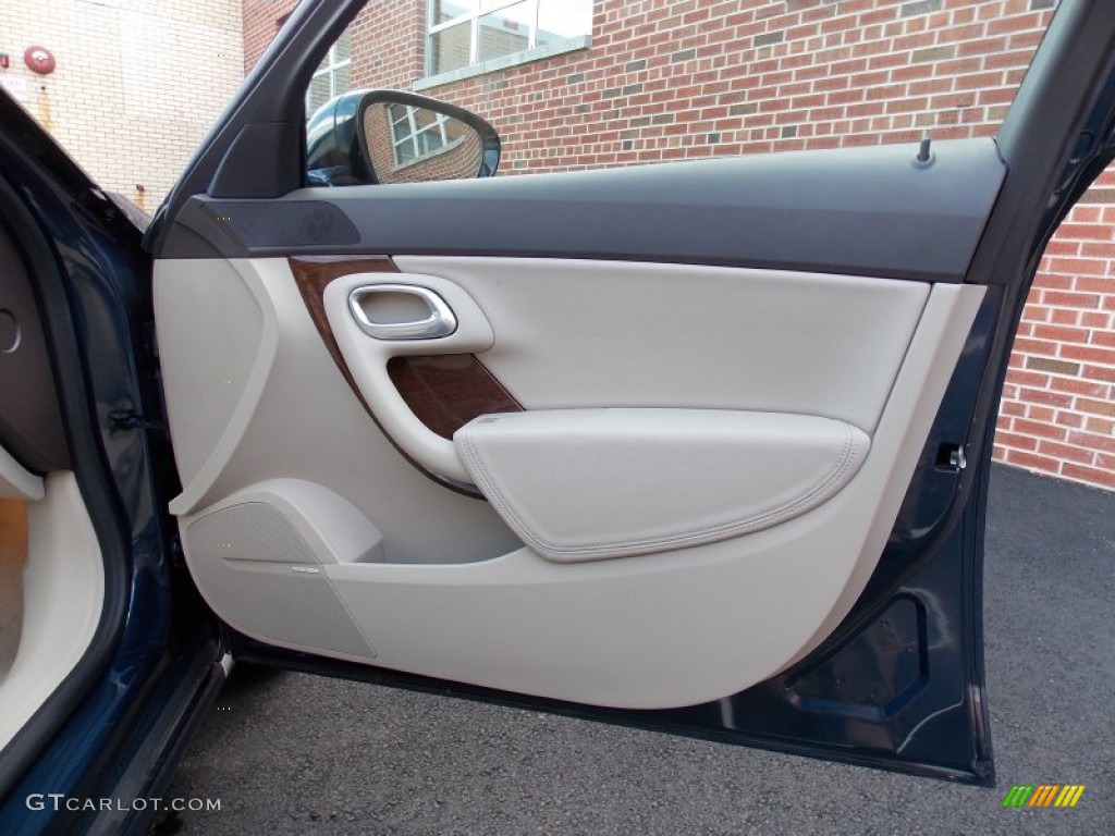 2011 Saab 9-5 Turbo4 Premium Sedan Parchment Door Panel Photo #83749318