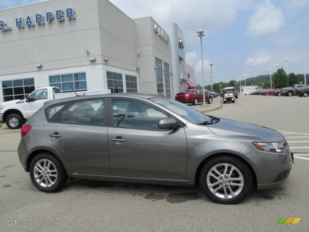 2011 Forte EX 5 Door - Titanium Silver / Black photo #2