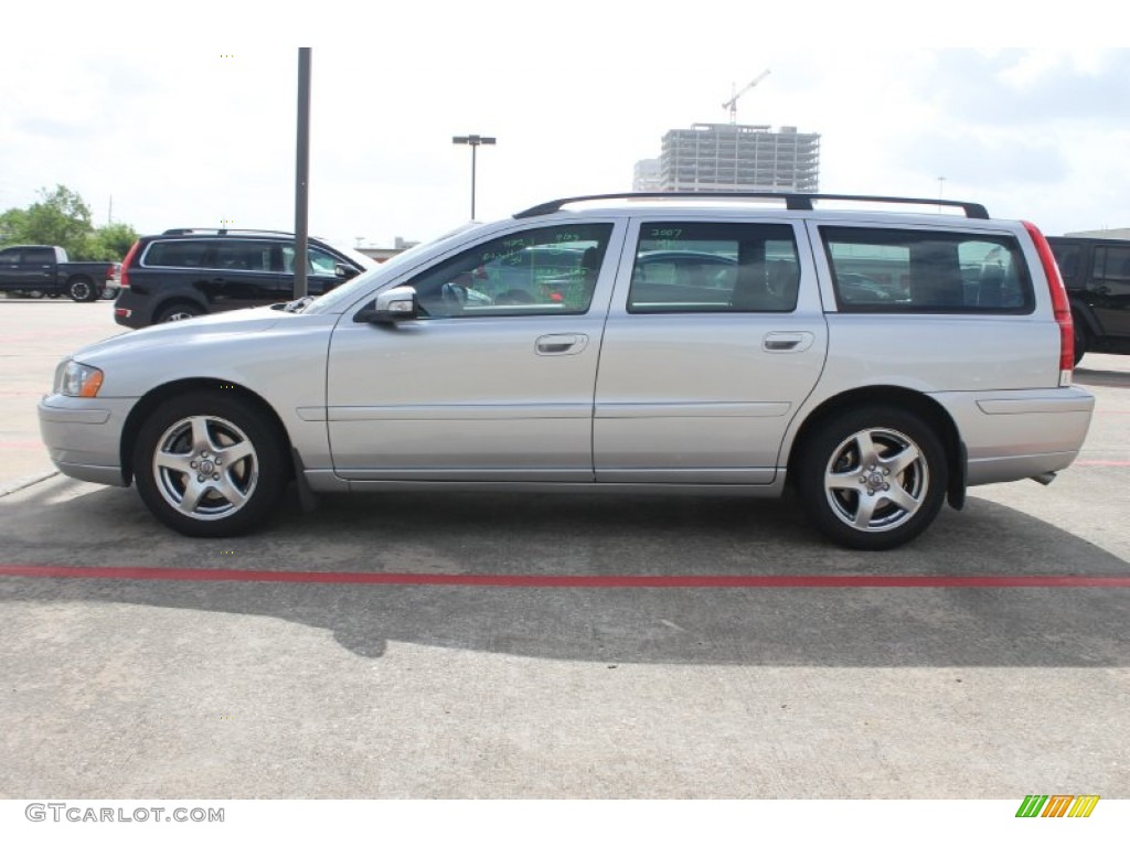 Silver Metallic 2007 Volvo V70 2.4 Exterior Photo #83749769