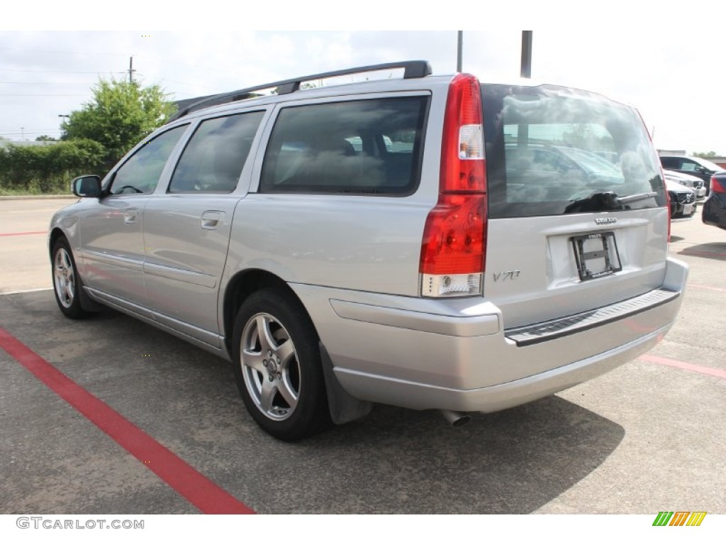 Silver Metallic 2007 Volvo V70 2.4 Exterior Photo #83749819
