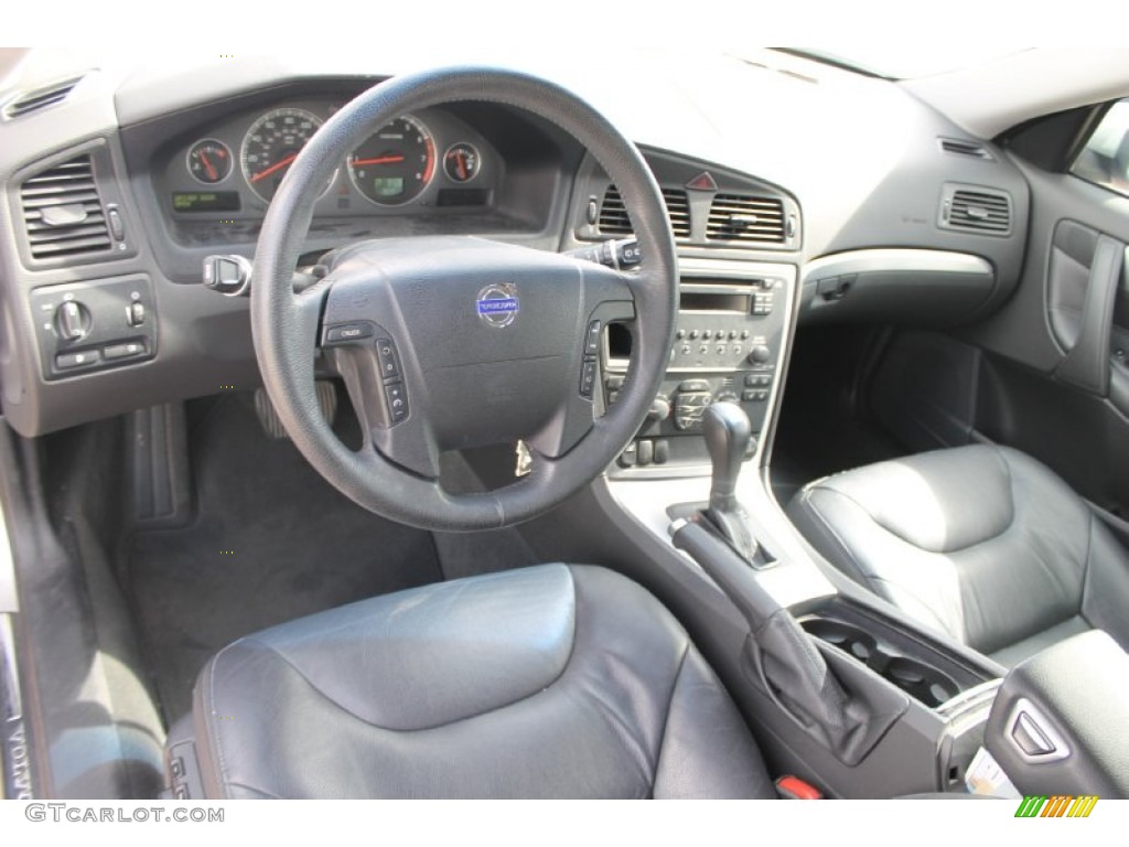 Graphite Interior 2007 Volvo V70 2.4 Photo #83749981