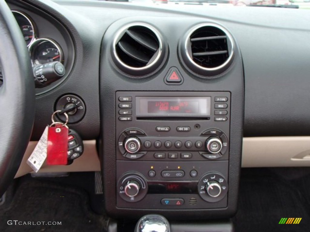 2009 G6 GT Convertible - White Diamond Tri Coat / Light Taupe photo #16