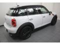 Light White - Cooper Countryman Photo No. 11