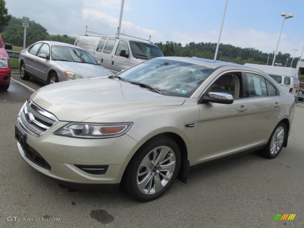 Gold Leaf 2011 Ford Taurus Limited Exterior Photo #83751484