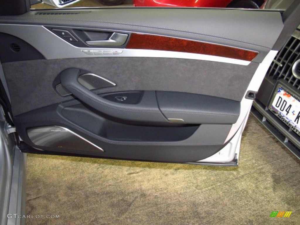 2014 Audi S8 quattro S Black Door Panel Photo #83756815