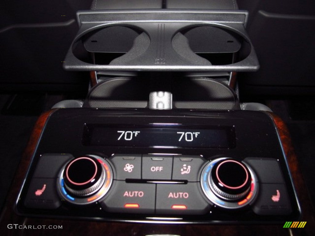 2014 Audi S8 quattro S Controls Photo #83756923