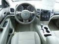 Natural Green Pearl - Grand Cherokee Laredo Photo No. 6