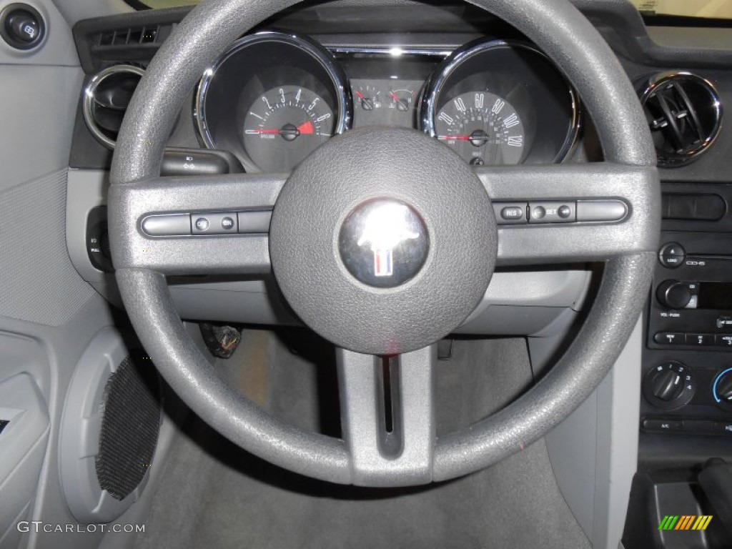 2007 Mustang V6 Premium Coupe - Black / Light Graphite photo #22