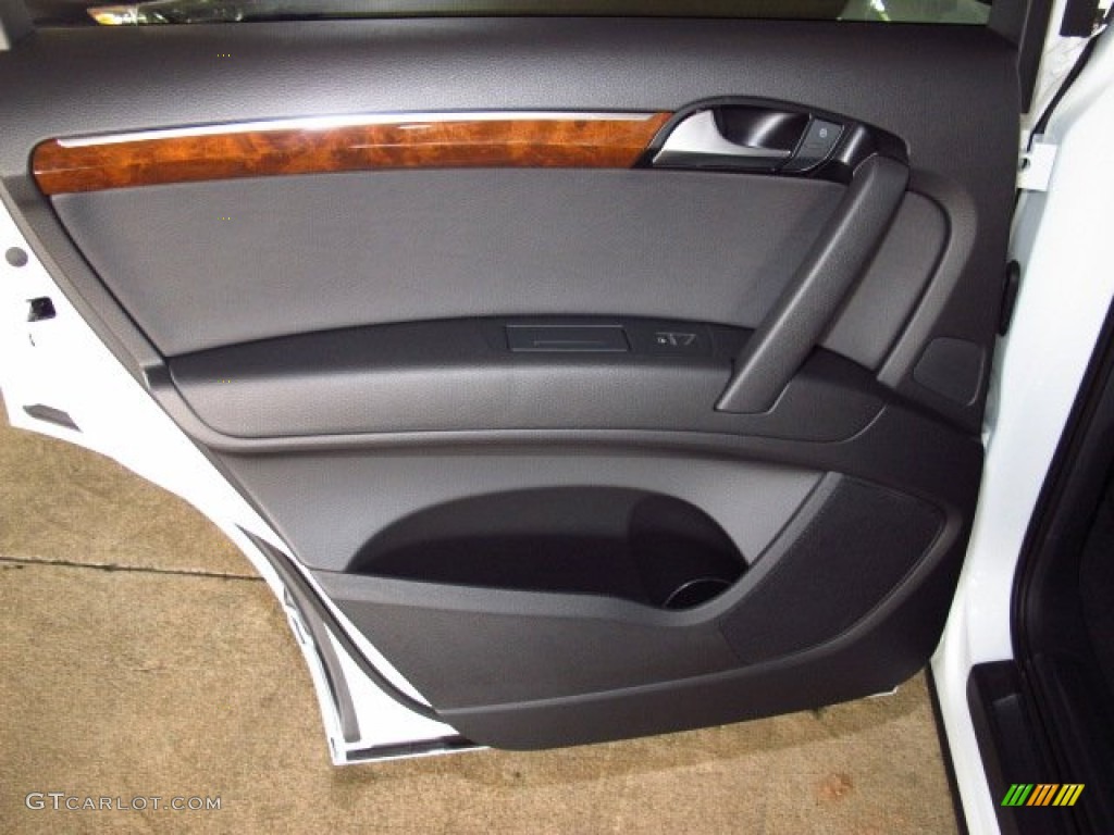 2013 Audi Q7 3.0 TDI quattro Door Panel Photos
