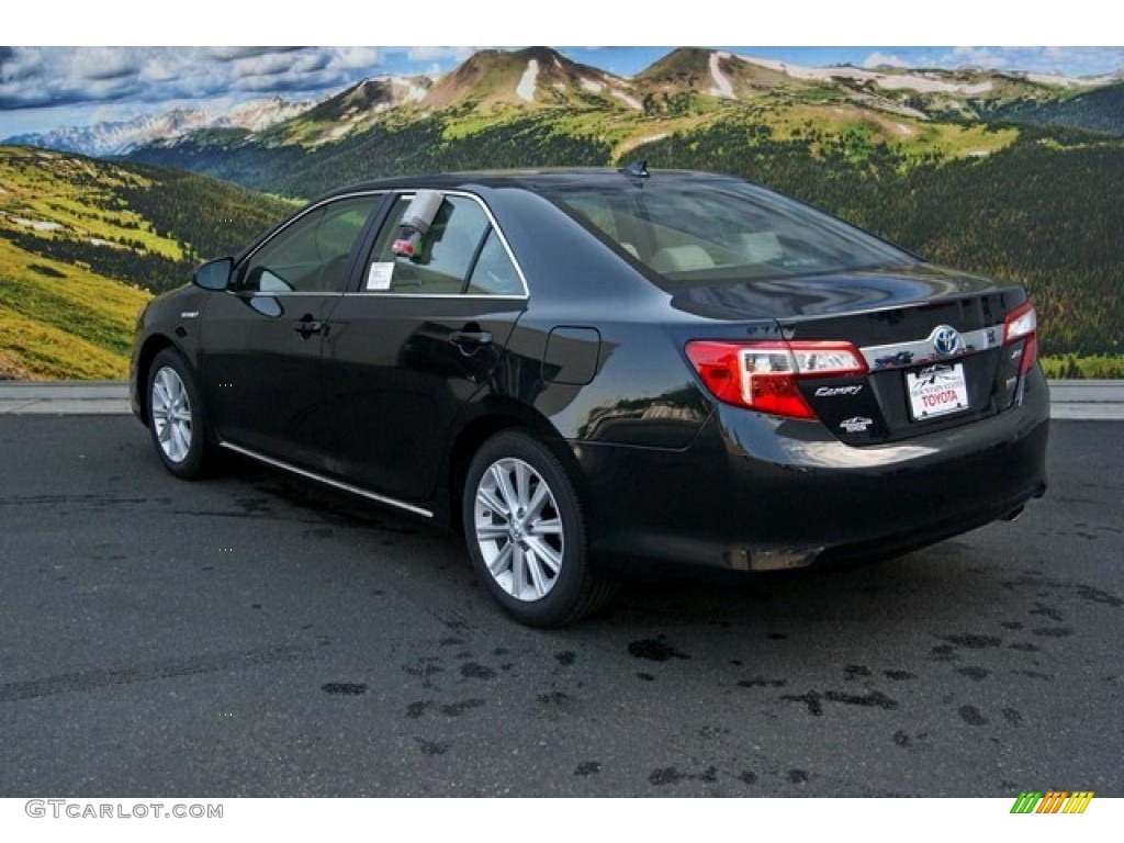 2013 Camry Hybrid XLE - Cosmic Gray Metallic / Ivory photo #2