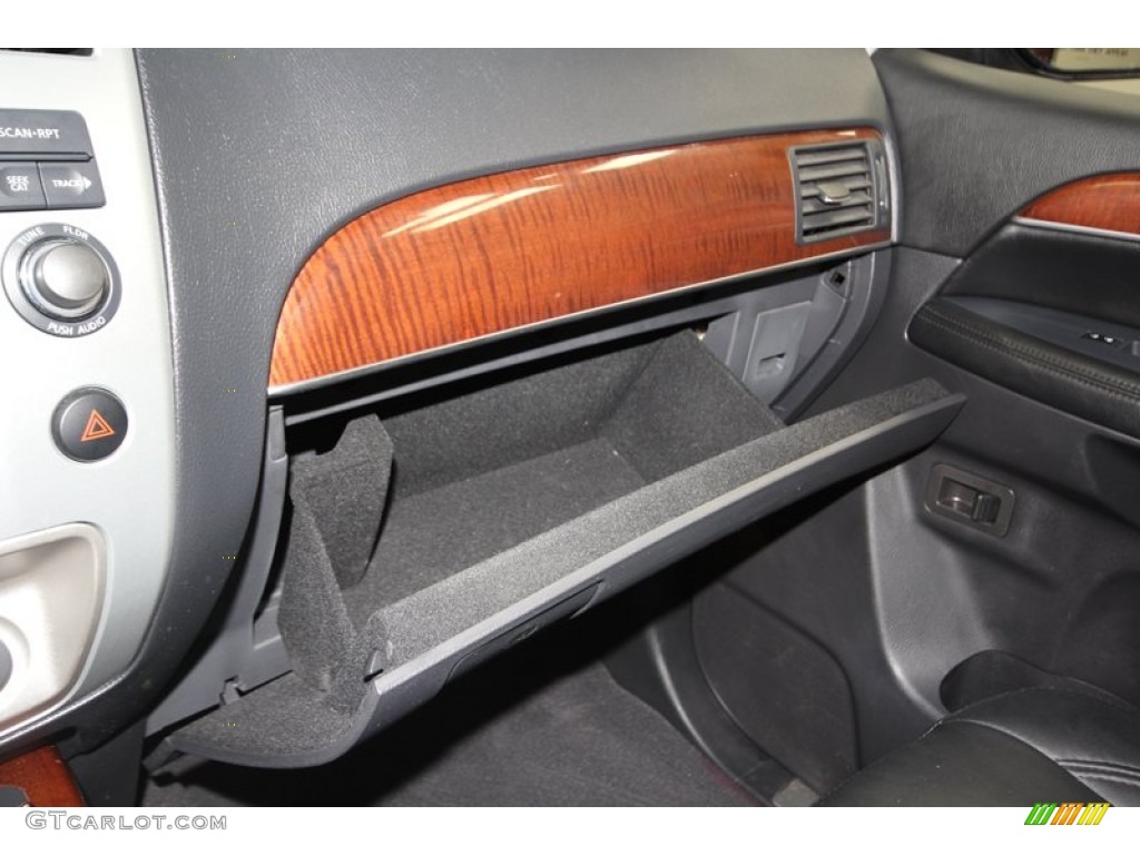 2010 QX 56 - Silver Graphite / Graphite photo #20