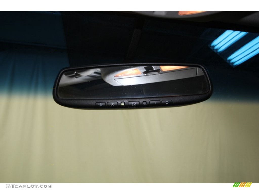 2010 QX 56 - Silver Graphite / Graphite photo #22