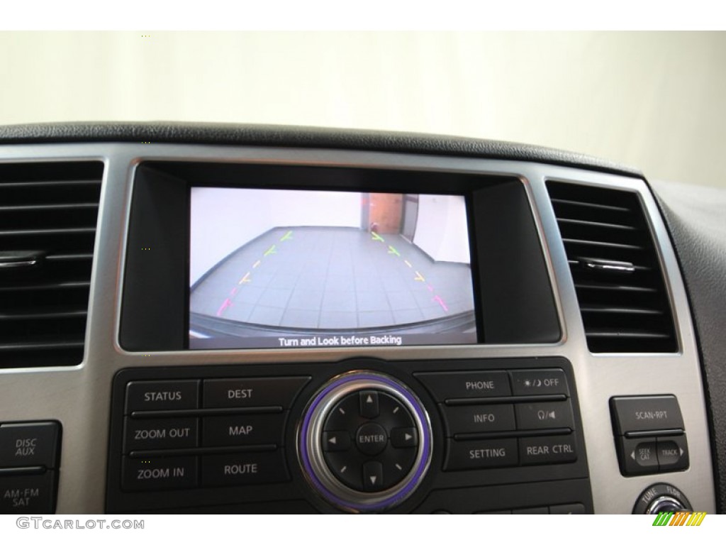 2010 QX 56 - Silver Graphite / Graphite photo #24