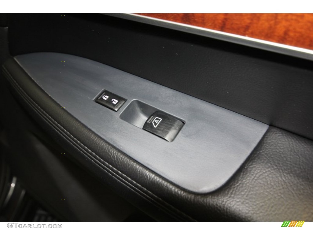 2010 QX 56 - Silver Graphite / Graphite photo #49