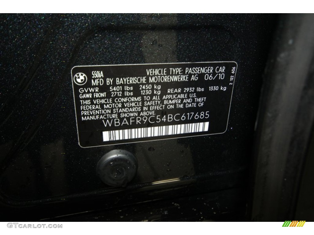 2011 5 Series 550i Sedan - Black Sapphire Metallic / Black photo #9