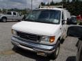 2004 Oxford White Ford E Series Cutaway E350 Commercial Utility Truck  photo #3