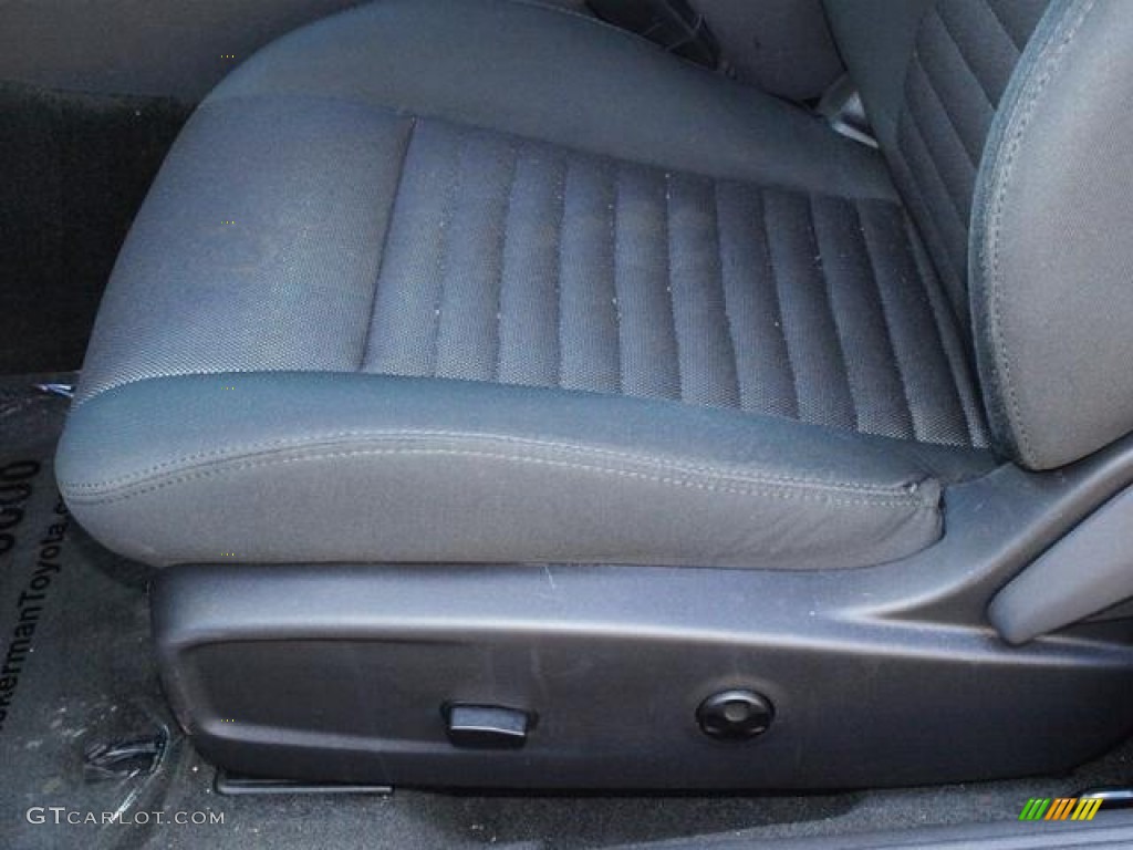 2012 Challenger SXT - Tungsten Metallic / Dark Slate Gray photo #16