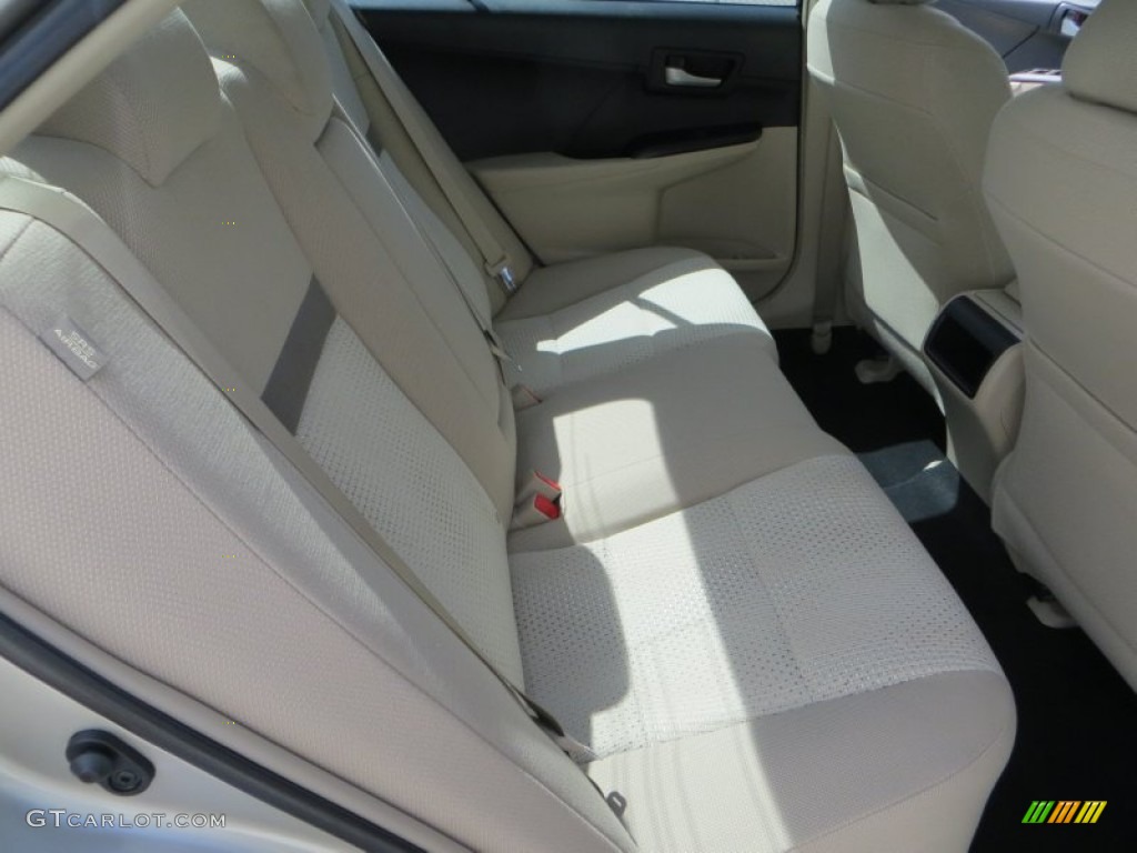 2013 Camry LE - Champagne Mica / Ivory photo #19