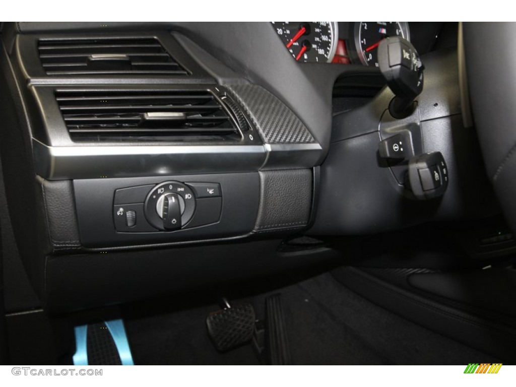 2014 BMW X6 M M xDrive Controls Photo #83770288