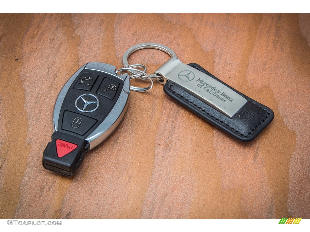 2004 Mercedes-Benz CLK 500 Cabriolet Keys Photo #83771185