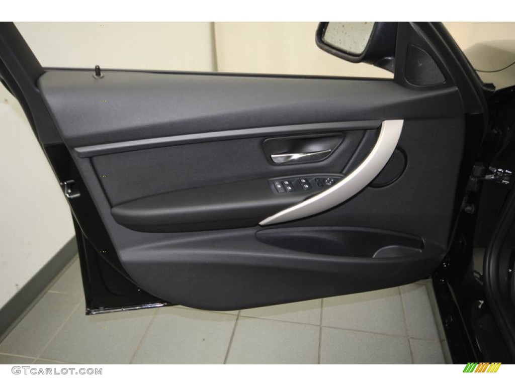 2013 3 Series 320i Sedan - Black Sapphire Metallic / Black photo #13