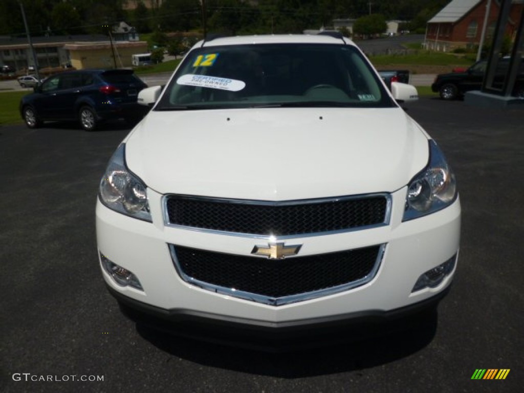 2012 Traverse LT AWD - White / Dark Gray/Light Gray photo #2