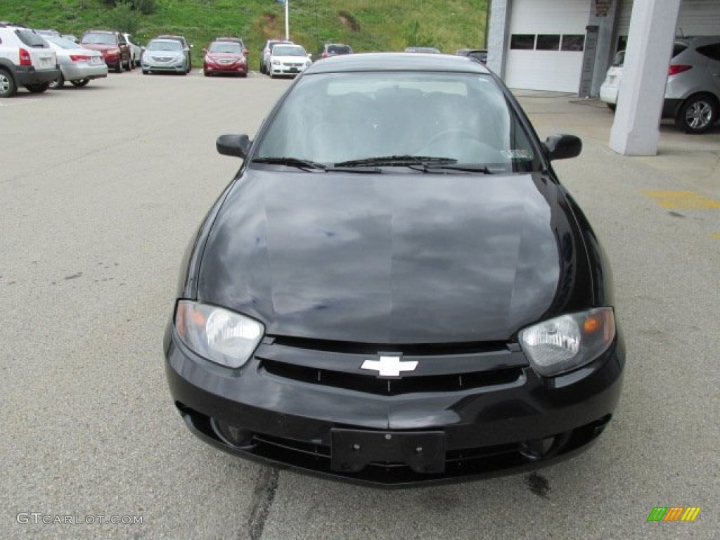 2003 Cavalier Sedan - Black / Graphite Gray photo #4