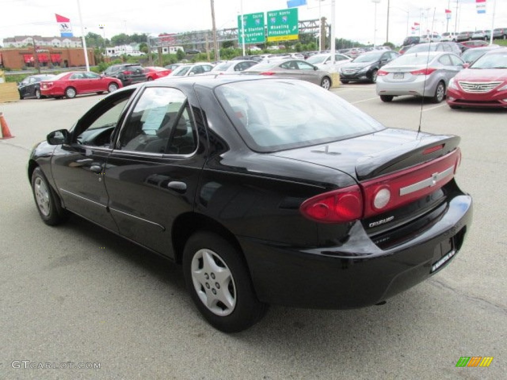 2003 Cavalier Sedan - Black / Graphite Gray photo #7