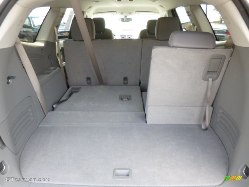 2012 Traverse LT AWD - White / Dark Gray/Light Gray photo #13