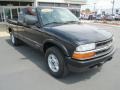 Onyx Black 2002 Chevrolet S10 LS Extended Cab 4x4