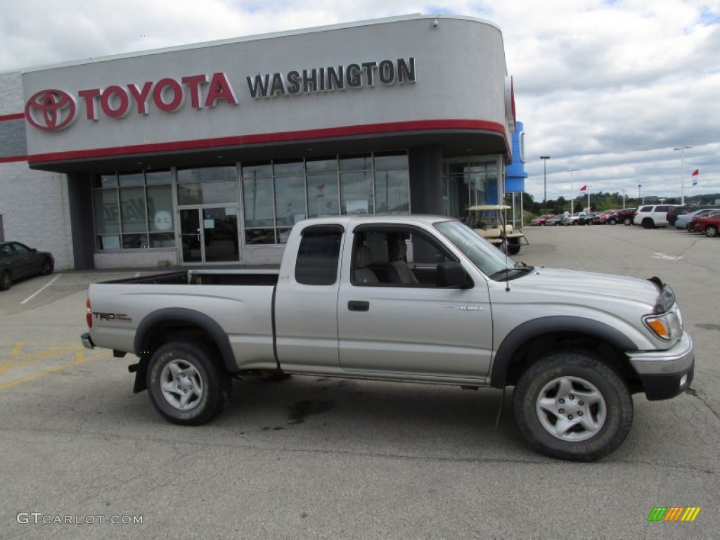 2004 Tacoma V6 TRD Xtracab 4x4 - Lunar Mist Metallic / Charcoal photo #2