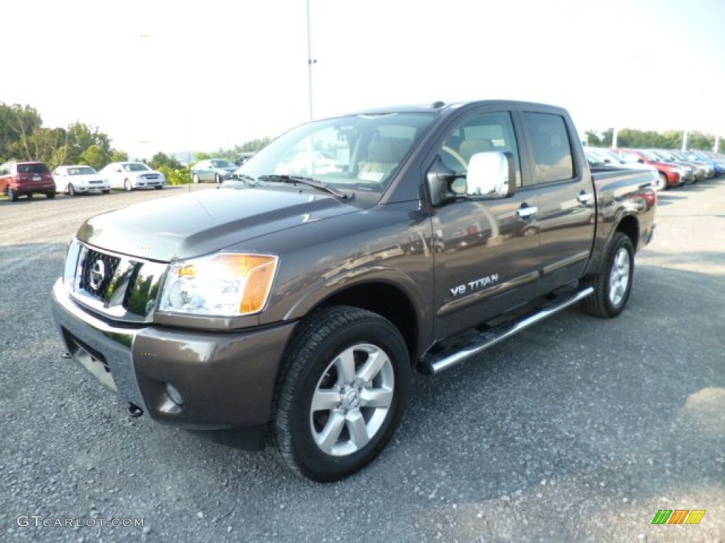 2013 Nissan Titan SL Crew Cab 4x4 Exterior Photos