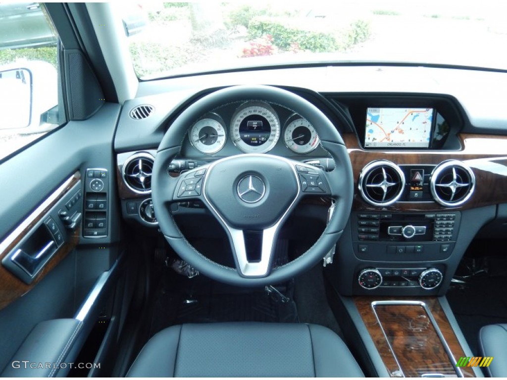 2014 Mercedes-Benz GLK 350 Black Dashboard Photo #83780098