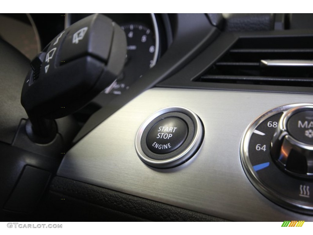 2011 Z4 sDrive35i Roadster - Titanium Silver Metallic / Black photo #27