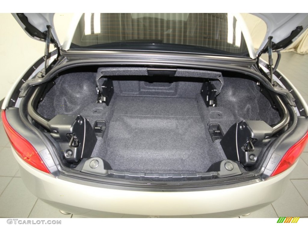 2011 BMW Z4 sDrive35i Roadster Trunk Photo #83781700