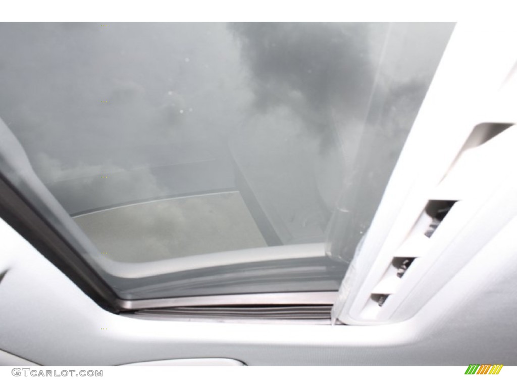 2014 A4 2.0T Sedan - Ice Silver Metallic / Titanium Grey photo #17