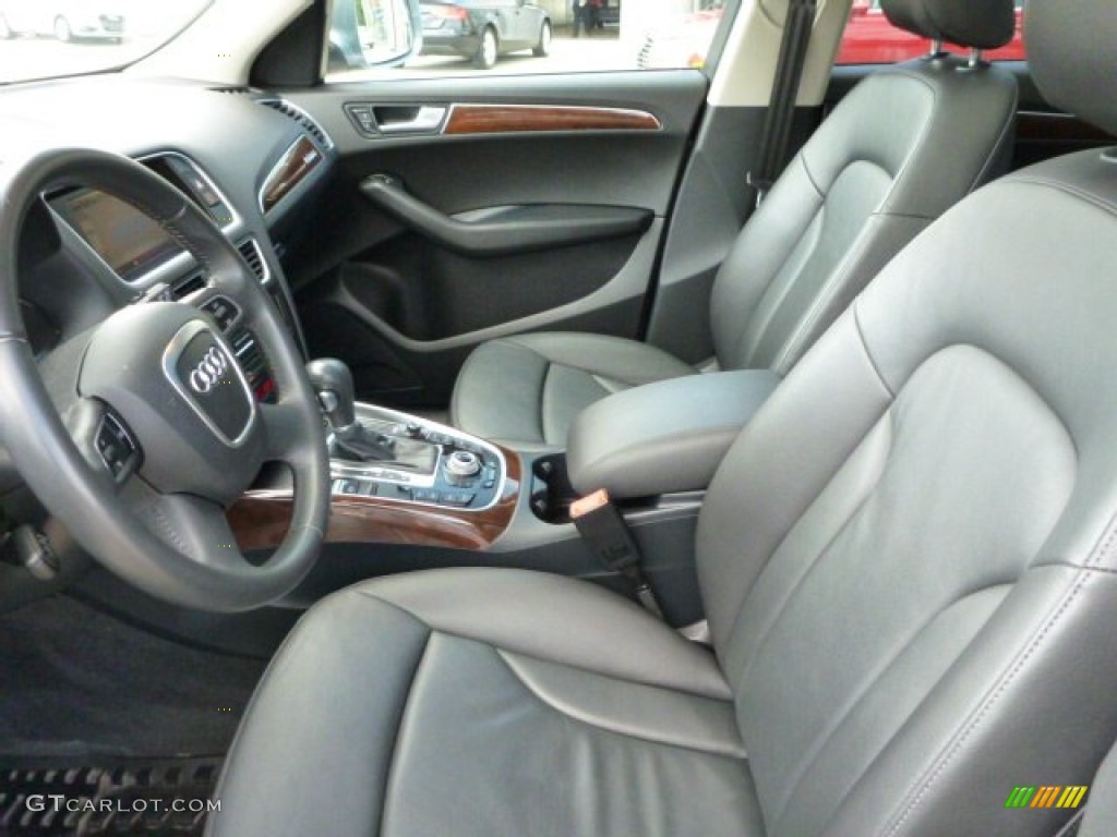 Black Interior 2011 Audi Q5 3.2 quattro Photo #83783344