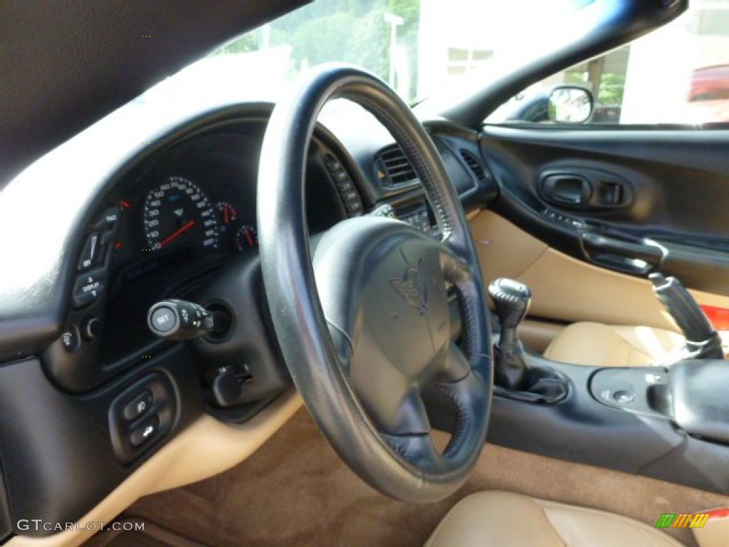 2004 Corvette Coupe - Black / Light Oak photo #17