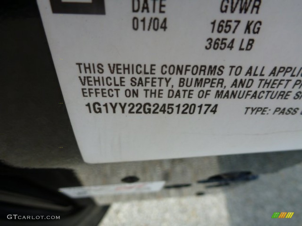 2004 Corvette Coupe - Black / Light Oak photo #18