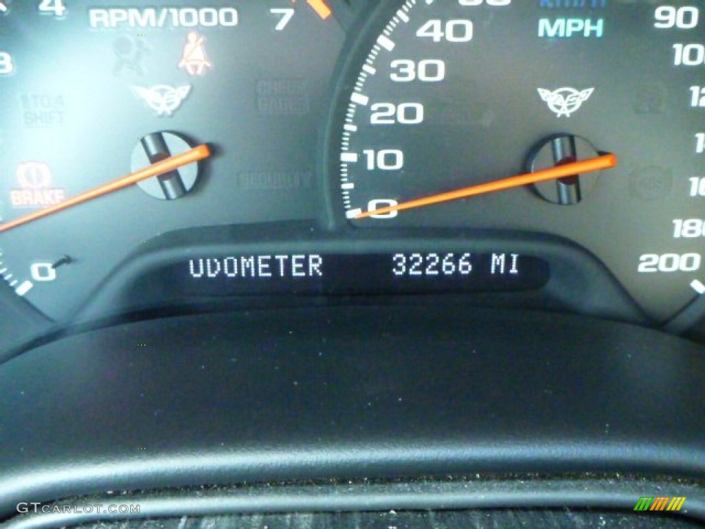 2004 Corvette Coupe - Black / Light Oak photo #20