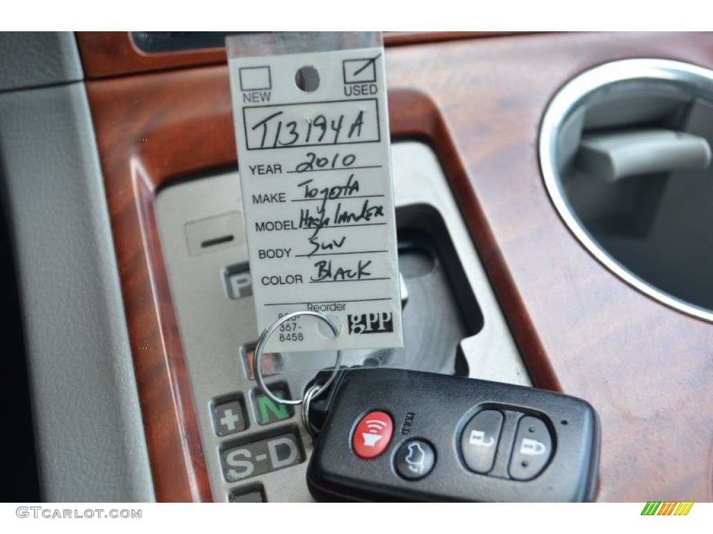 2010 Highlander Limited - Black / Ash photo #29