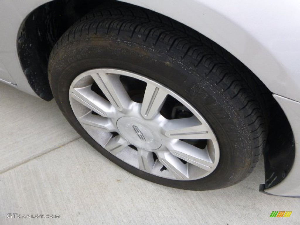 2011 Lincoln MKZ FWD Wheel Photo #83789503