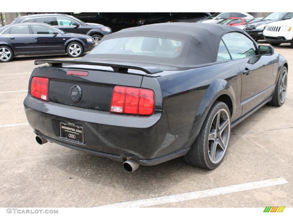2006 Mustang GT Premium Convertible - Tungsten Grey Metallic / Dark Charcoal photo #11