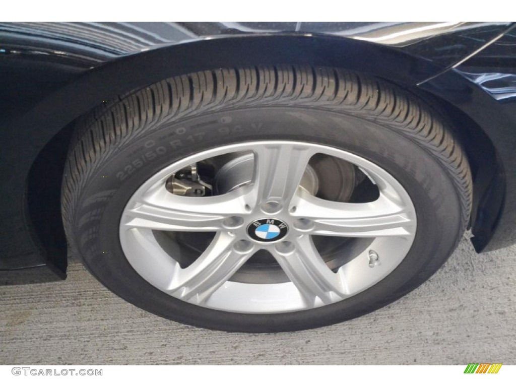 2013 3 Series 320i Sedan - Jet Black / Black photo #2