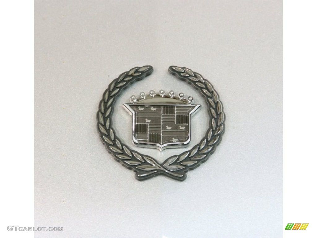 2001 DeVille DTS Sedan - Sterling Silver / Dark Gray photo #25