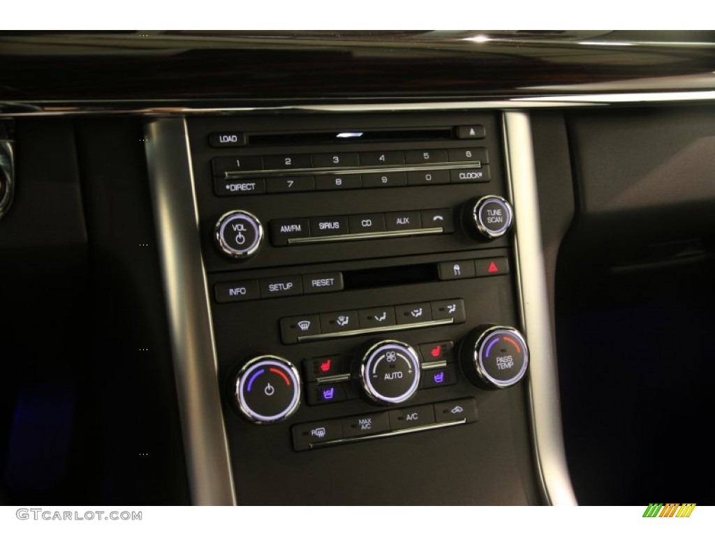 2010 Lincoln MKS FWD Controls Photo #83798230